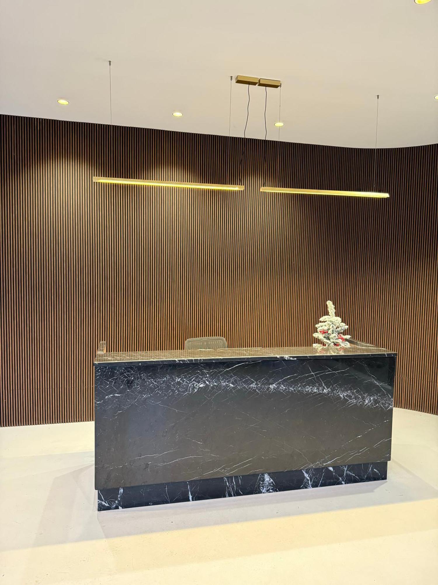 Tbilisi Hilton Apartment Bagian luar foto