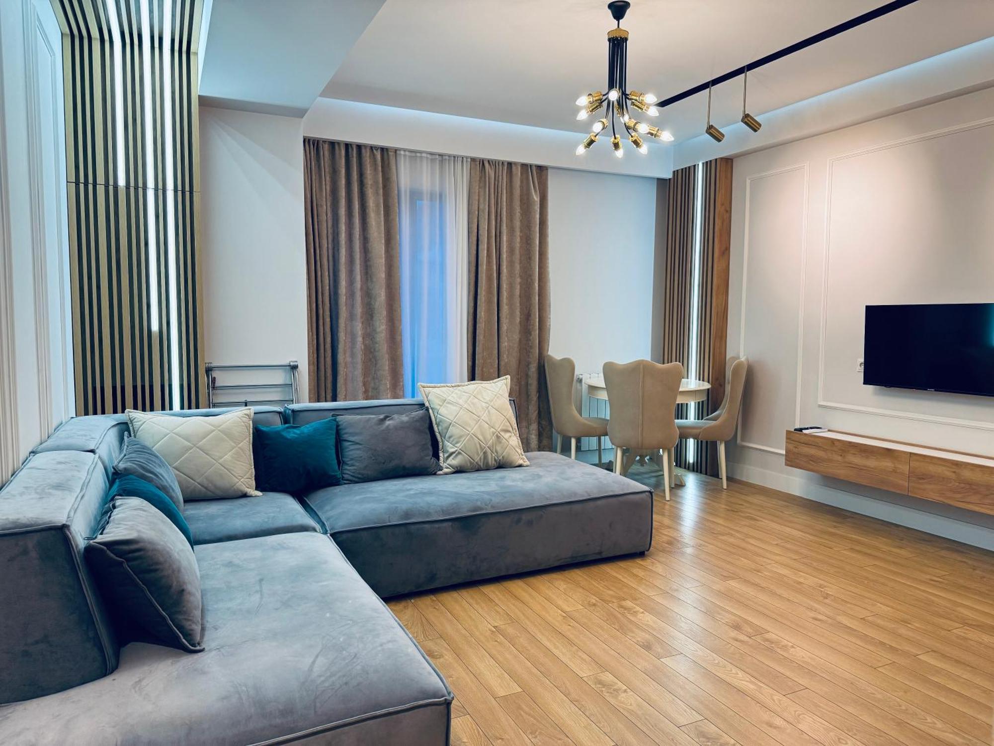 Tbilisi Hilton Apartment Bagian luar foto