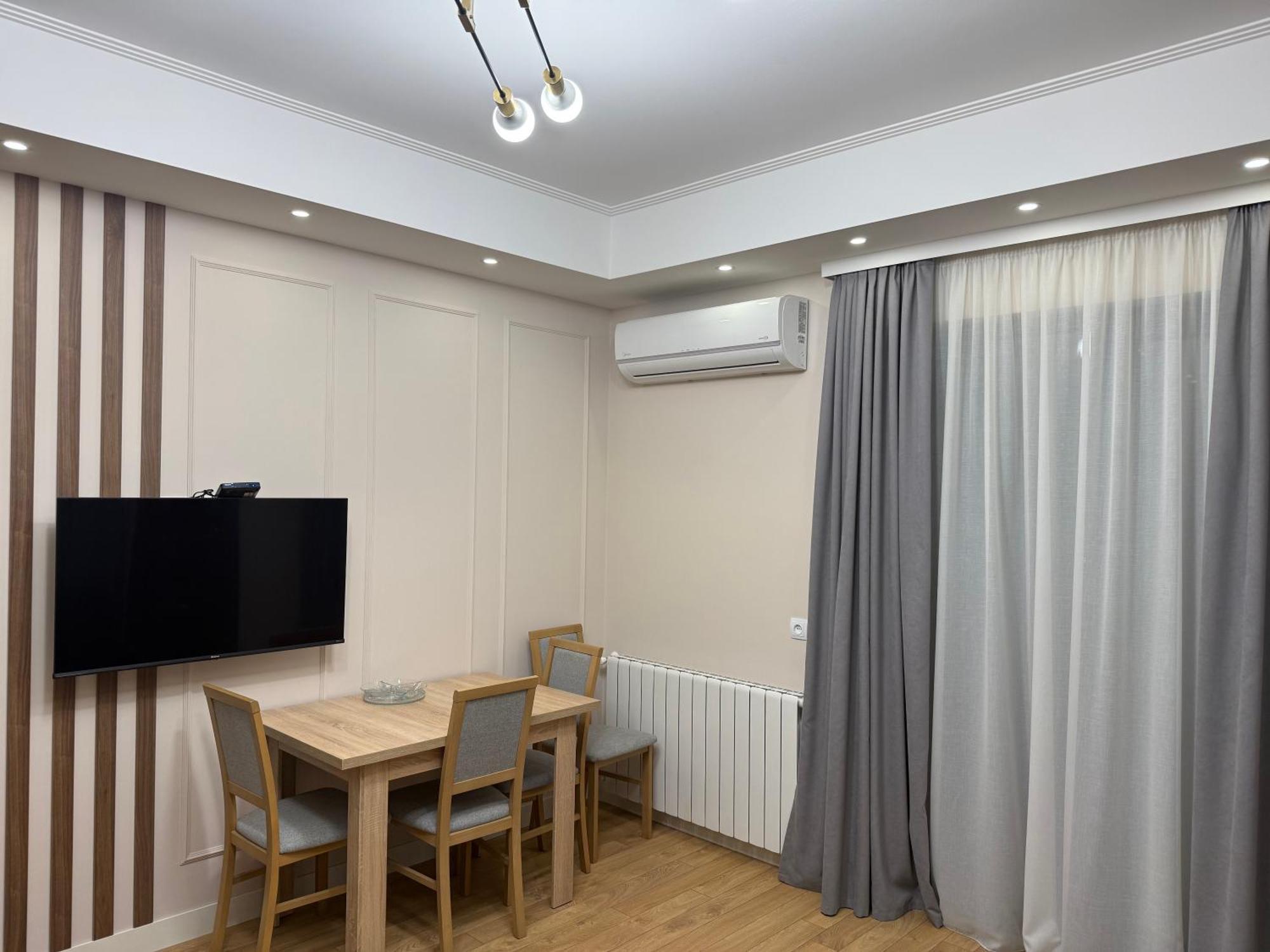 Tbilisi Hilton Apartment Bagian luar foto