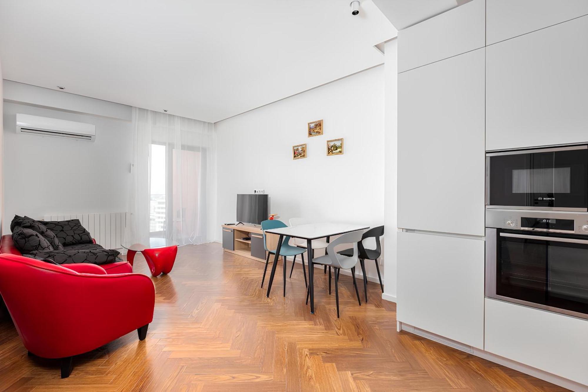 Tbilisi Hilton Apartment Bagian luar foto